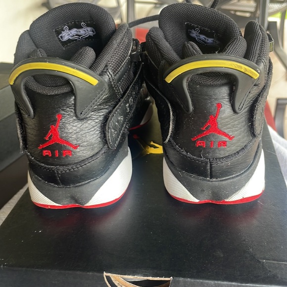 Jordan 6 Rings - Picture 4 of 6